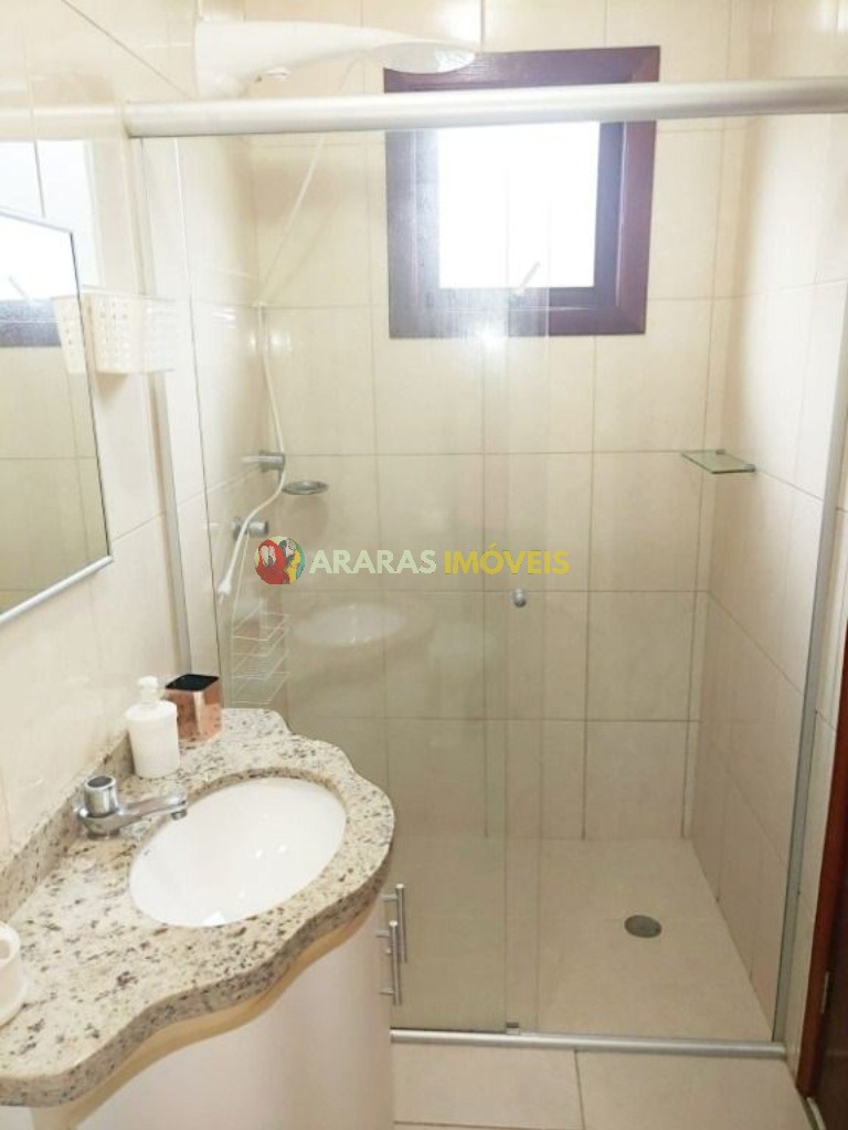 Village em bertioga com 3 dormitórios à venda, 116 m² por R$ 750.000