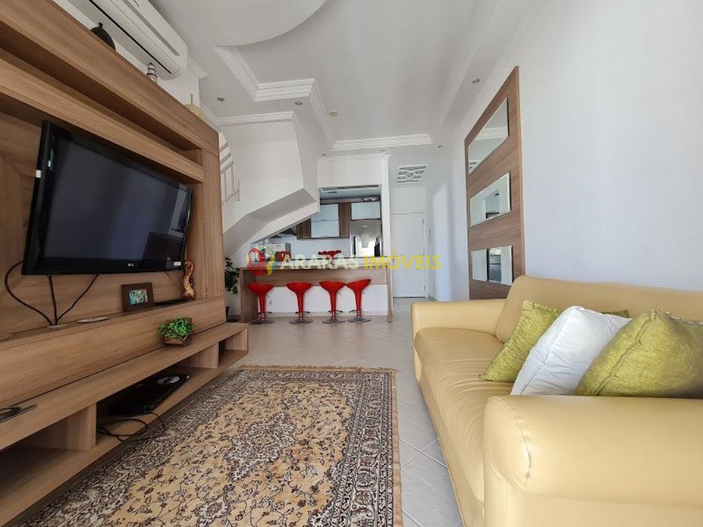 Cobertura em bertioga com 3 dormitórios à venda, 326 m² por 