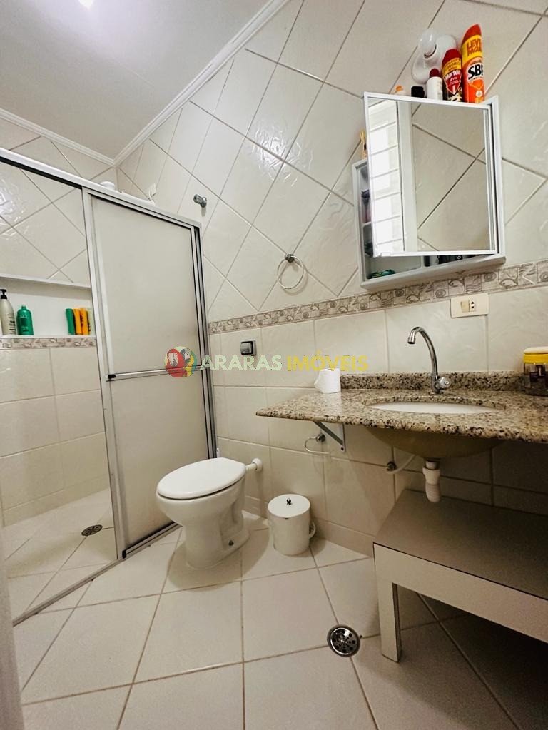 Village 115 m² próximo a praia com 3 dormitório (sendo 3 suítes) por R$ 730.000,00 no maitinga-bertioga/sp