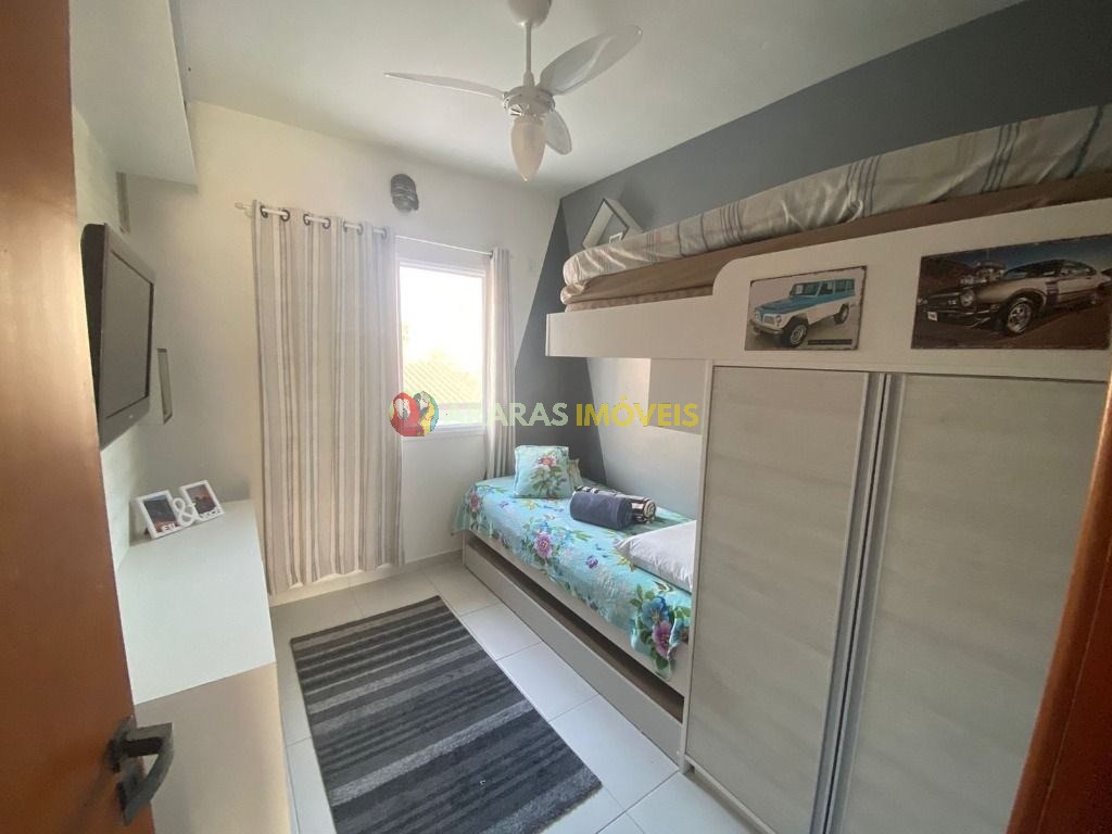 Sobrado em villagio- maitinga- bertioga