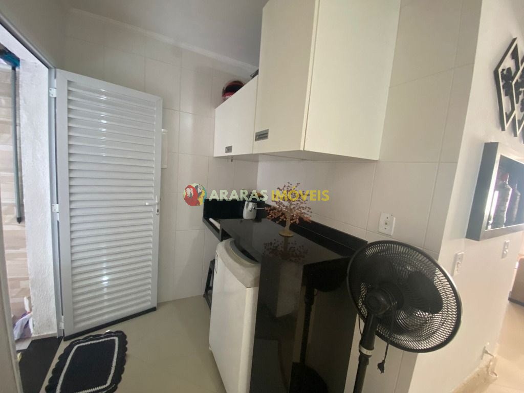 Sobrado em villagio- maitinga- bertioga