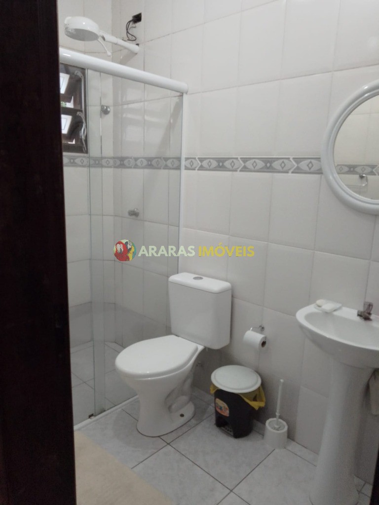 Village 98m² com 2 suites em maitinga-bertioga/sp por R$ 440.000,00