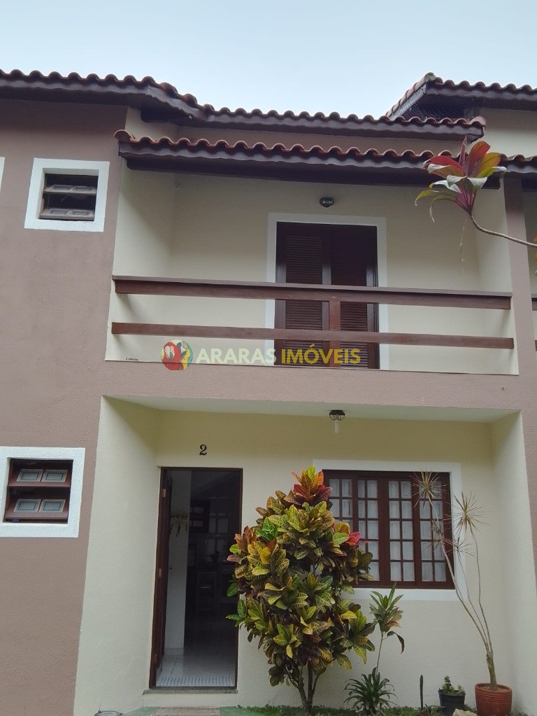Village 98m² com 2 suites em maitinga-bertioga/sp por R$ 440.000,00