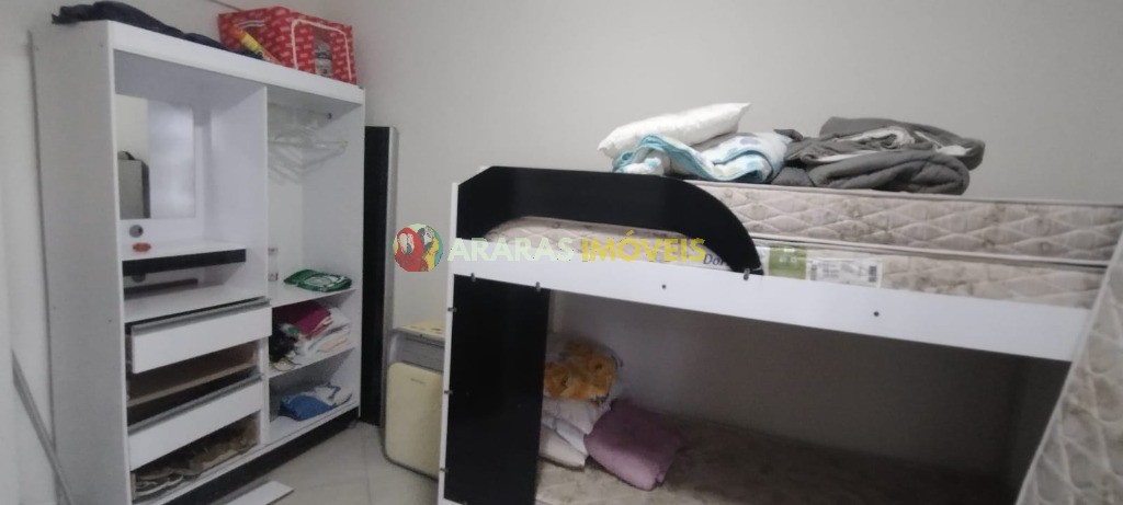 Casa em village com 3 suites a venda - R$ 780.000,00