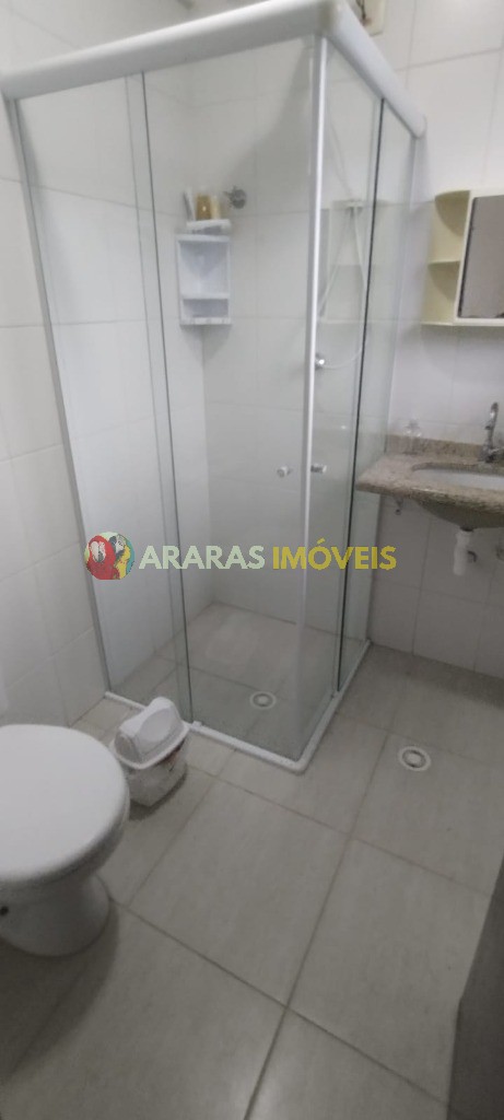 Casa em village com 3 suites a venda - R$ 780.000,00