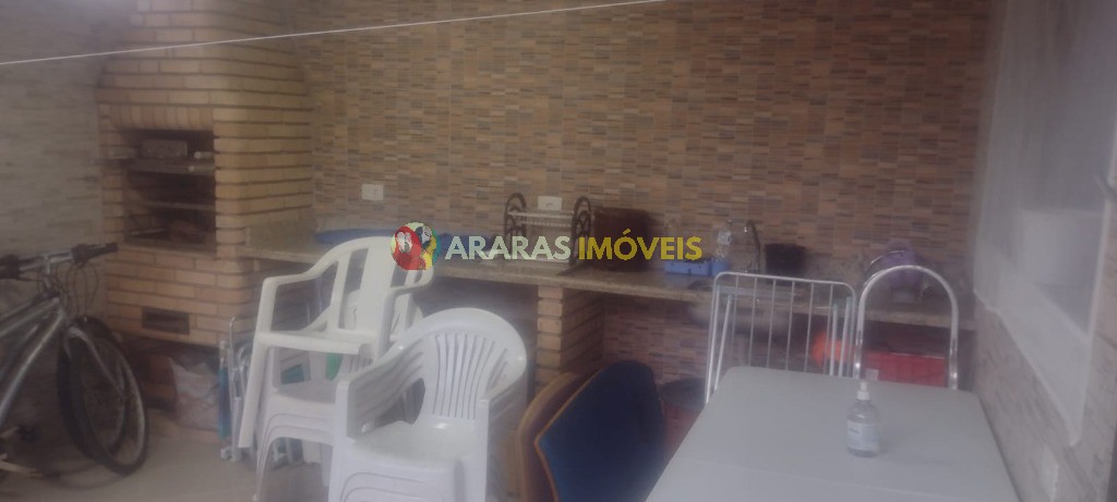Casa em village com 3 suites a venda - R$ 780.000,00