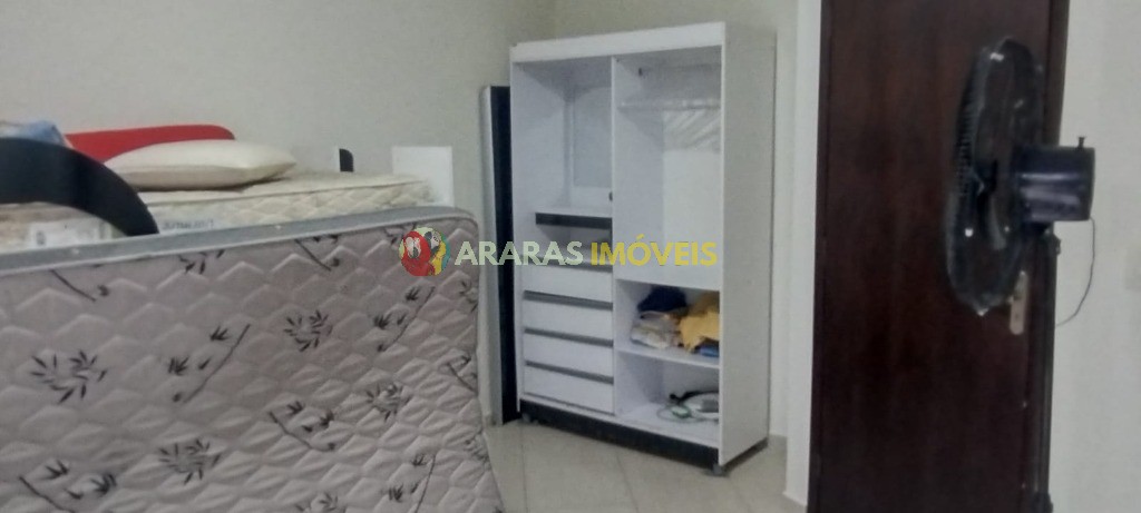 Casa em village com 3 suites a venda - R$ 780.000,00