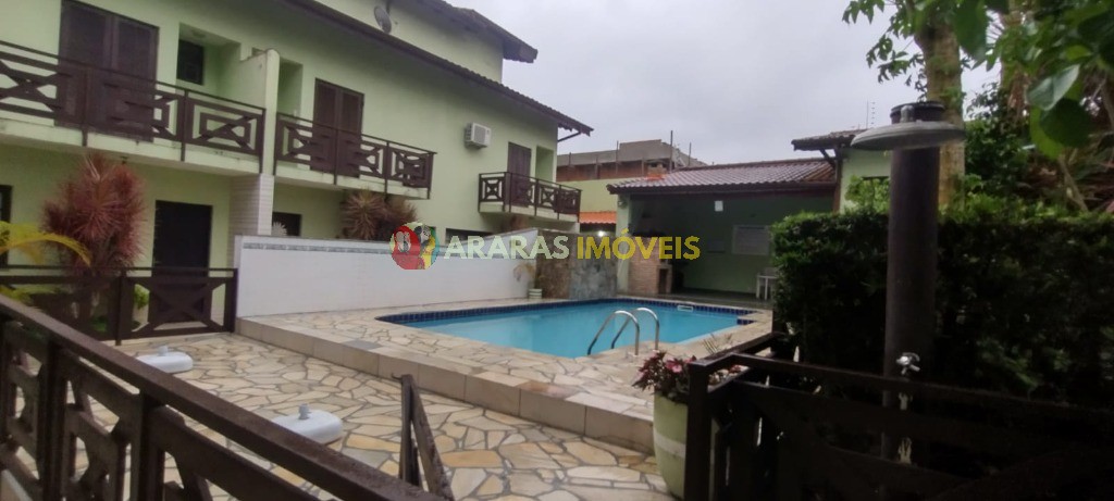 Casa em village com 3 suites a venda - R$ 780.000,00