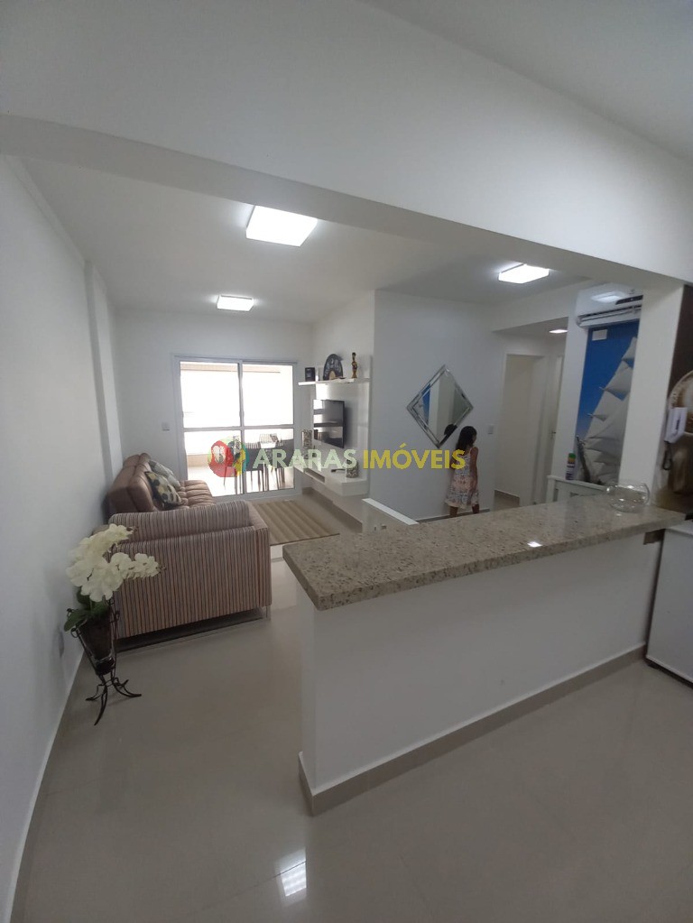 Apartamento à Venda com 2 quartos, sendo 1 suíte, 1 vaga e 75m² por R$ 849.000