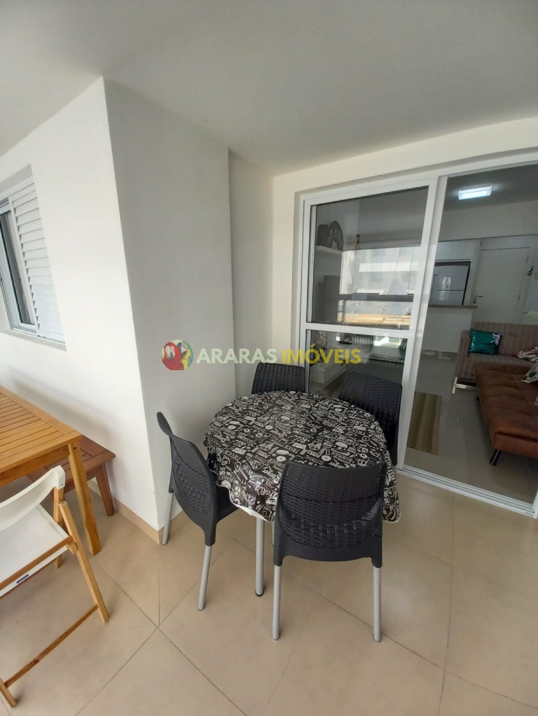 Apartamento à Venda com 2 quartos, sendo 1 suíte, 1 vaga e 75m² por R$ 849.000