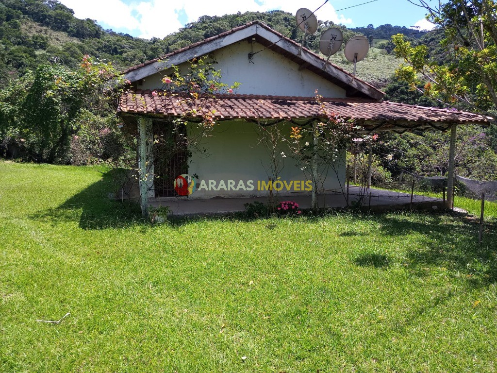 Terreno de 6.000,00 m² - no valor de R$ 700,000,00 - sapucaí