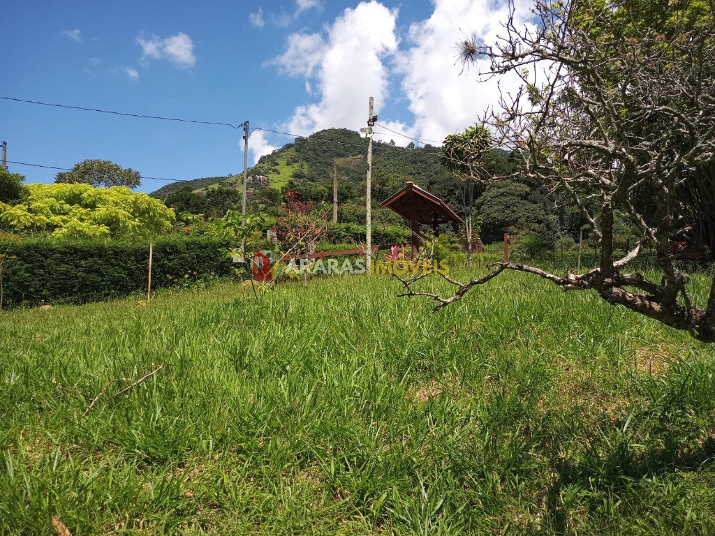 Terreno de 6.000,00 m² - no valor de R$ 700,000,00 - sapucaí