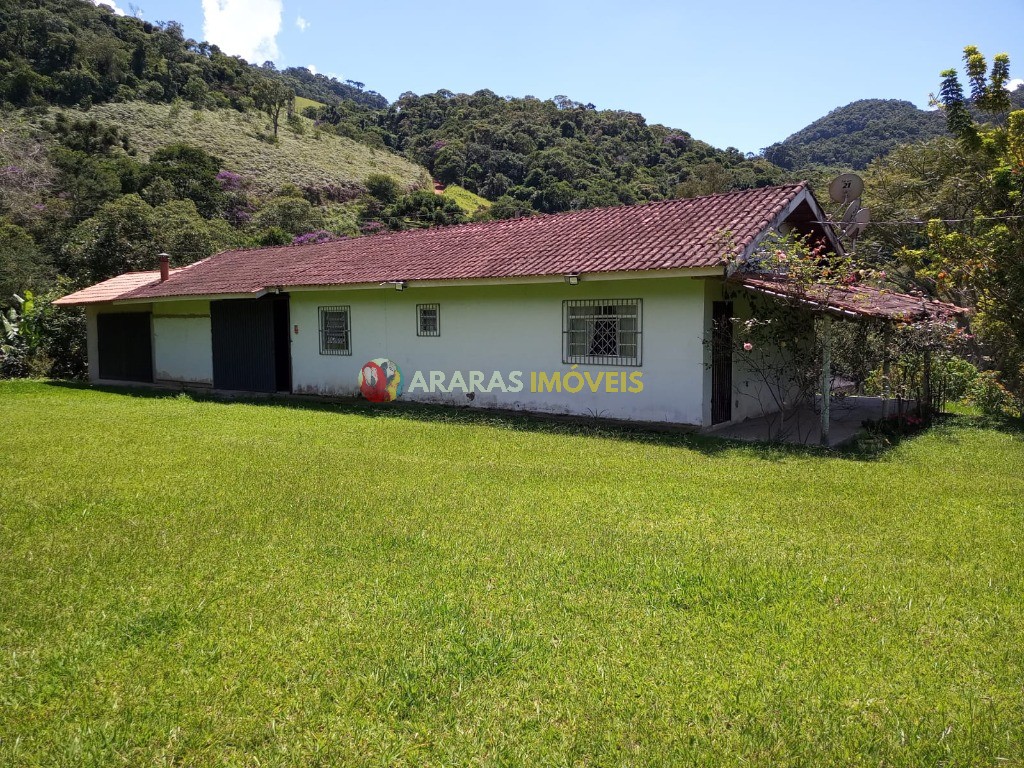 Terreno de 6.000,00 m² - no valor de R$ 700,000,00 - sapucaí