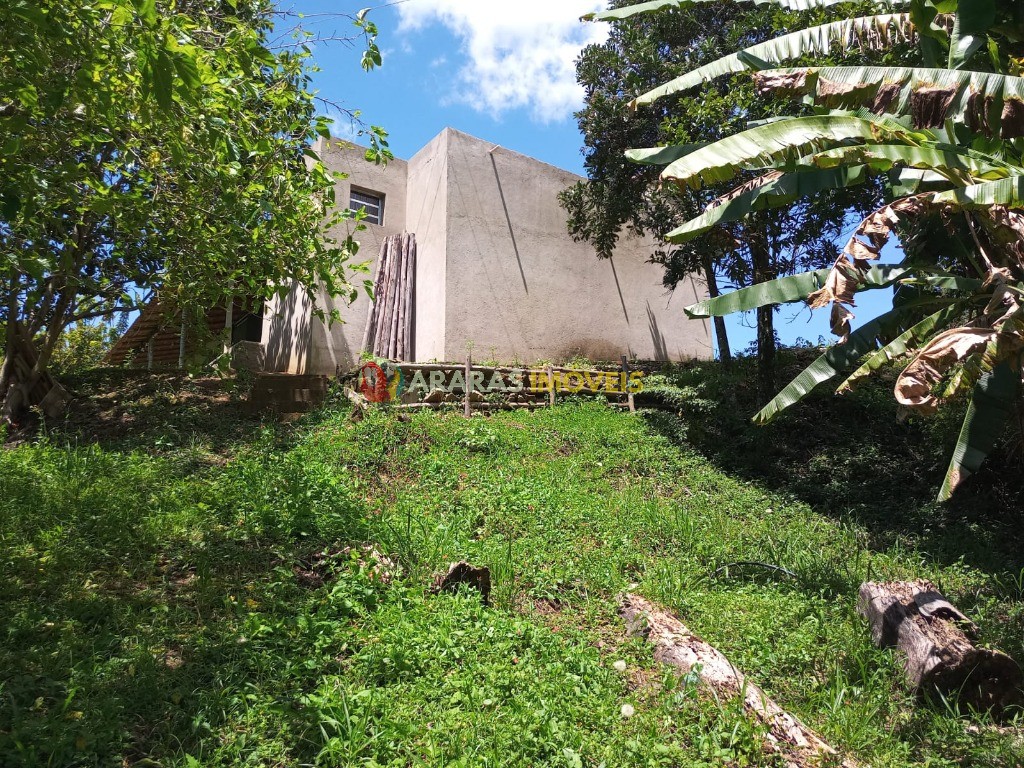 Terreno de 6.000,00 m² - no valor de R$ 700,000,00 - sapucaí