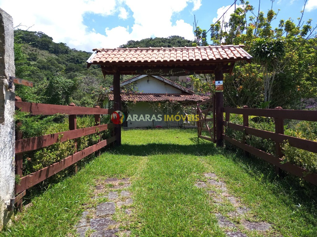Terreno de 6.000,00 m² - no valor de R$ 700,000,00 - sapucaí