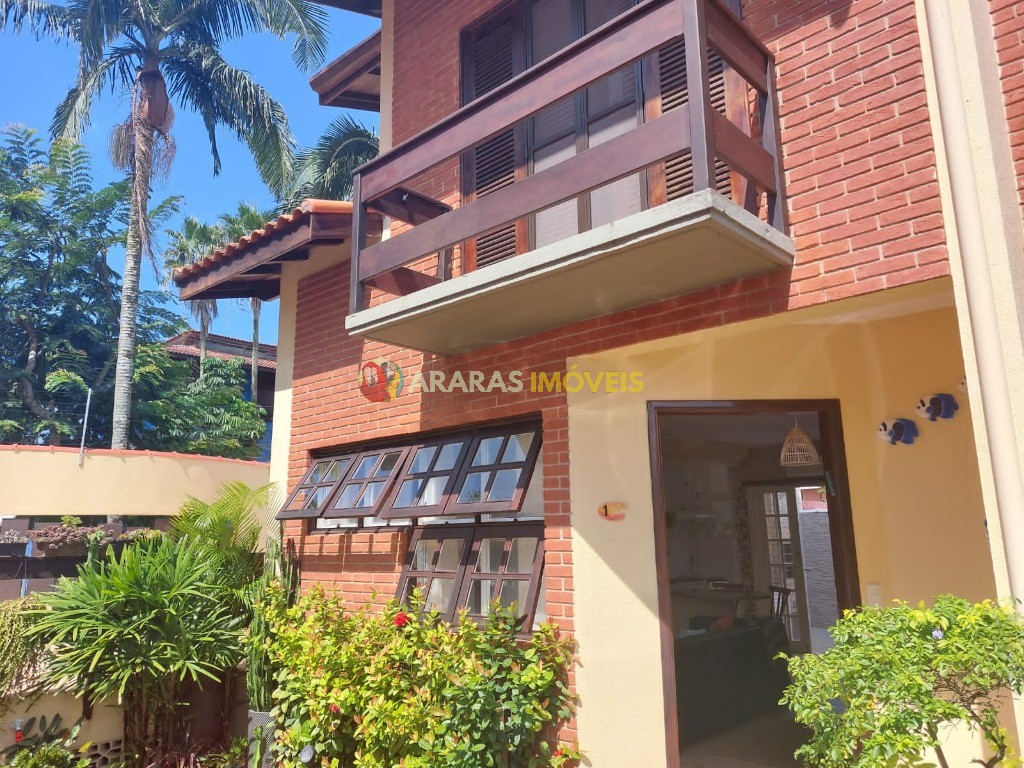 Village a venda por R$ 599.000,00 - Maitinga Bertioga SP