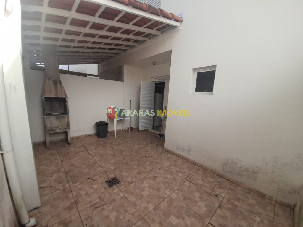 Village com 3 quartos a venda por R$ 620.000,00