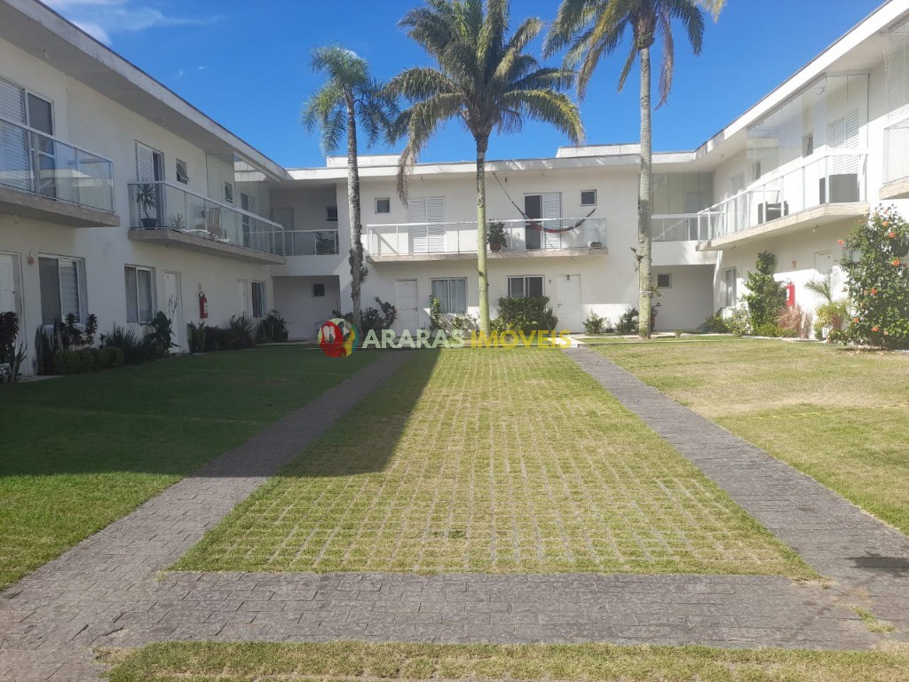 Village com 3 quartos a venda por R$ 620.000,00