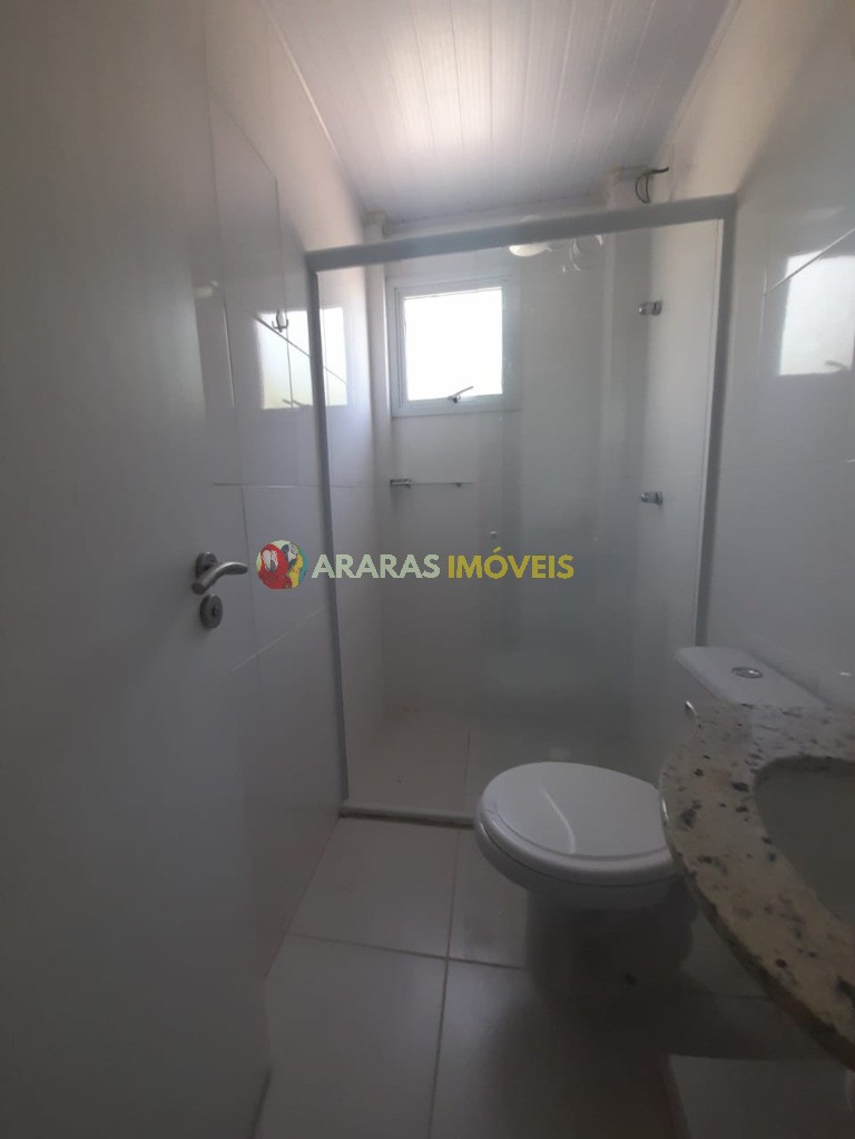 Village com 3 quartos a venda por R$ 620.000,00