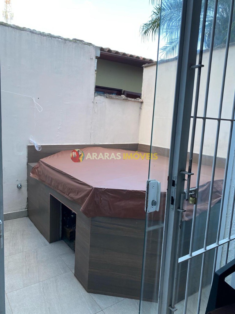 Village a venda por R$ 460.000,00 - Maitinga Bertioga / SP