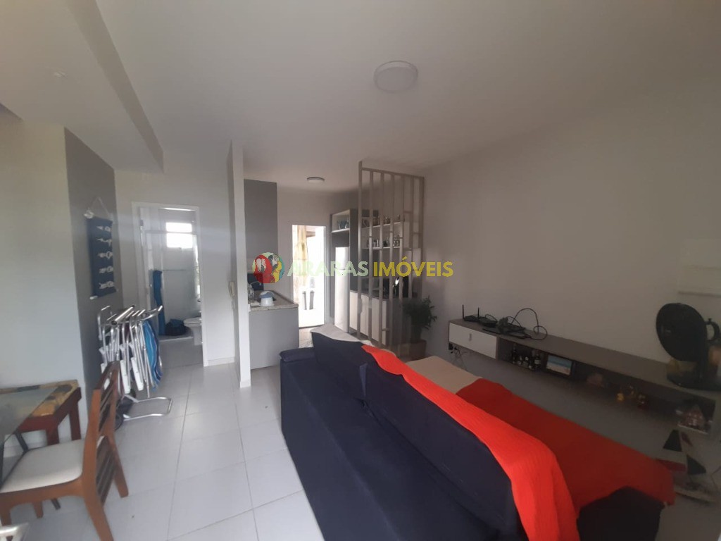 Village com 3 quartos a venda por R$ 620.000,00