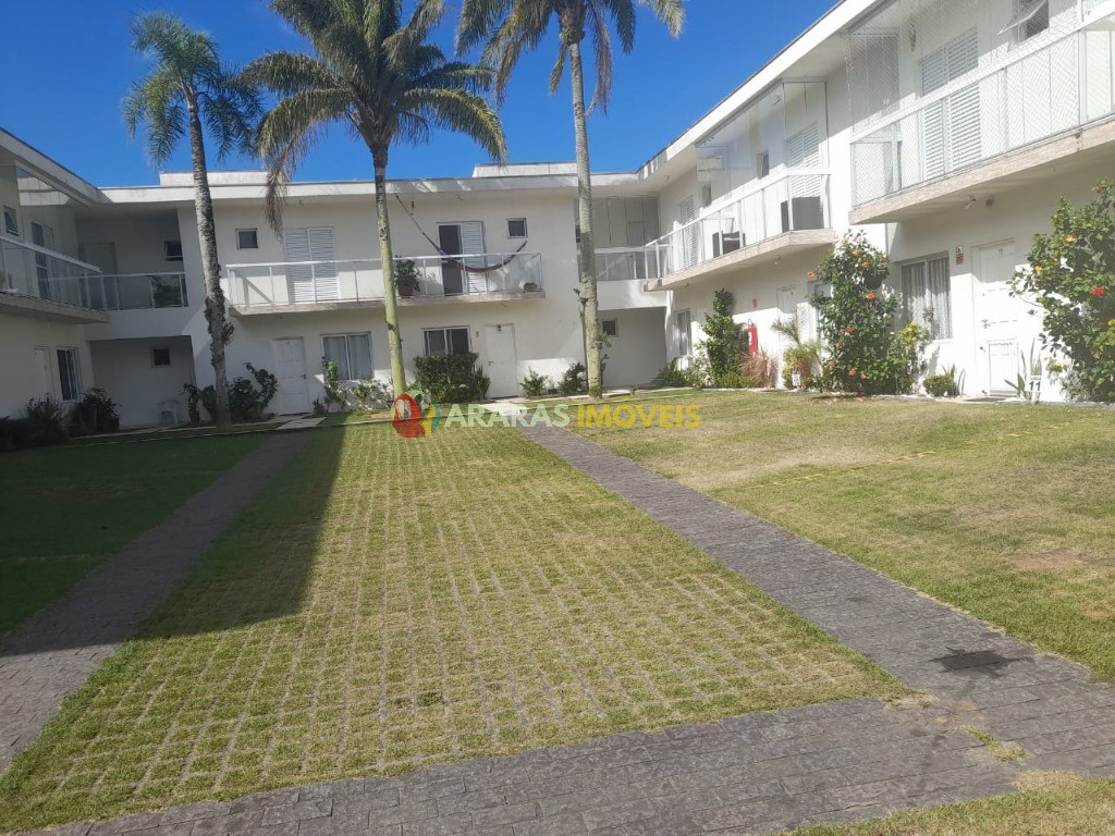 Village com 3 quartos a venda por R$ 620.000,00
