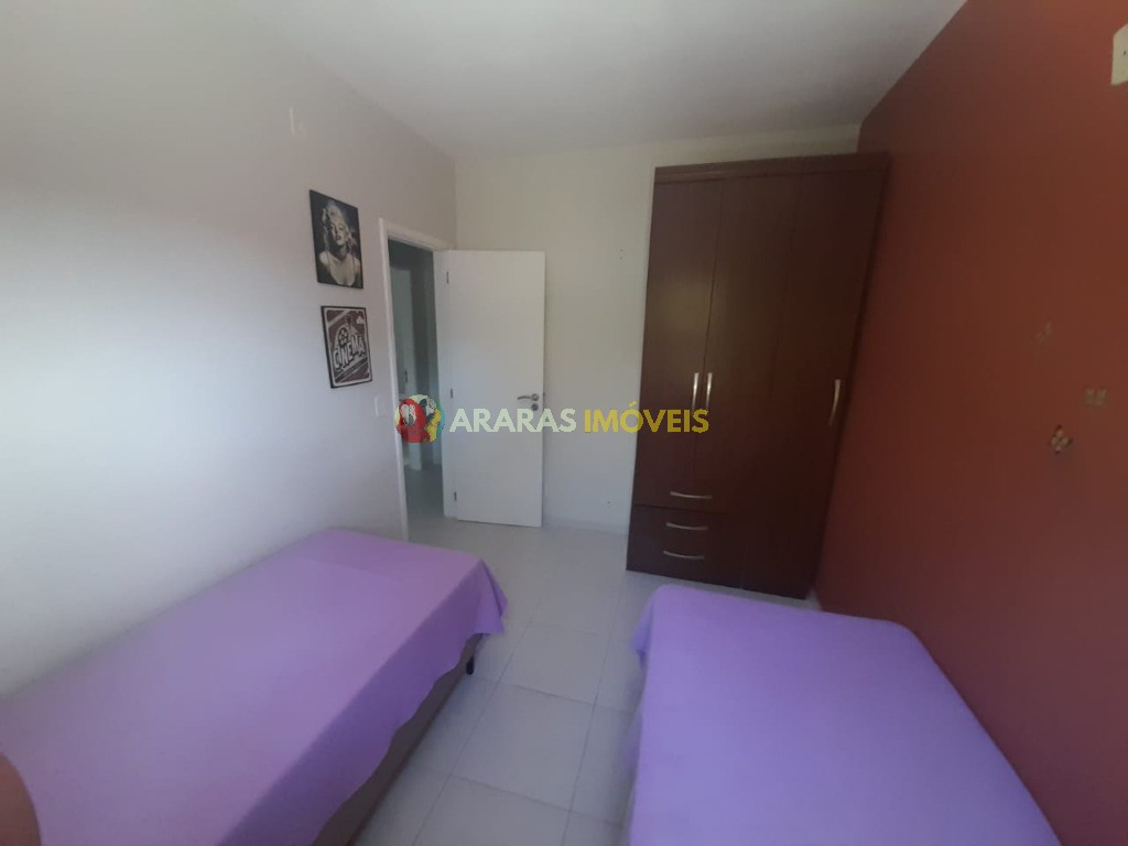 Village com 3 quartos a venda por R$ 620.000,00