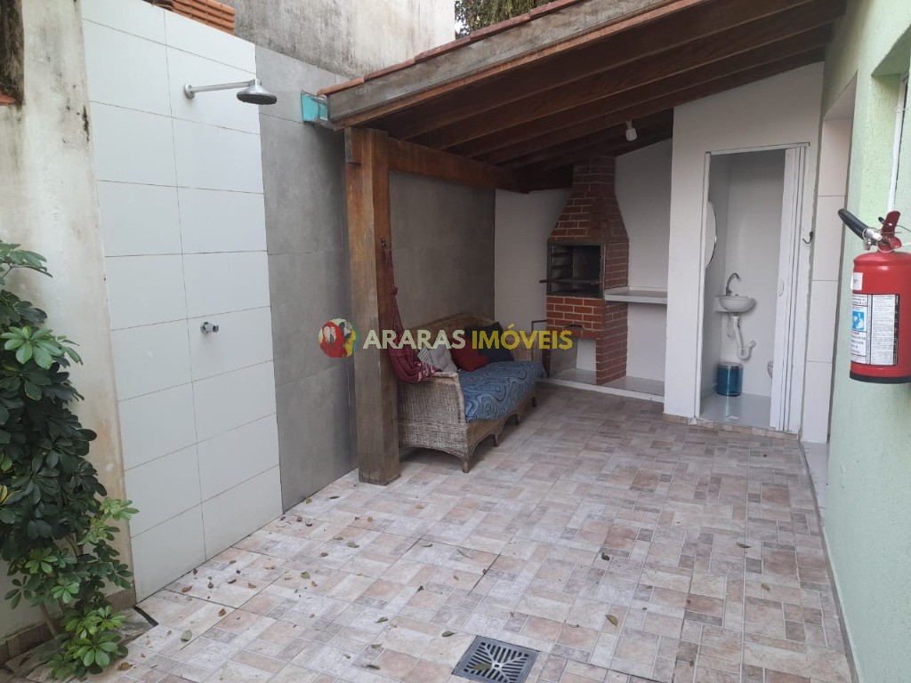 Village a venda por R$ 480.000,00 - Indaia Bertioga / SP