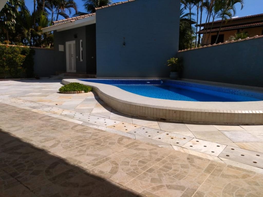 Casa com 5 dormitórios à venda, 360 m² por R$ 2.650.000 - maitinga - bertioga/sp.