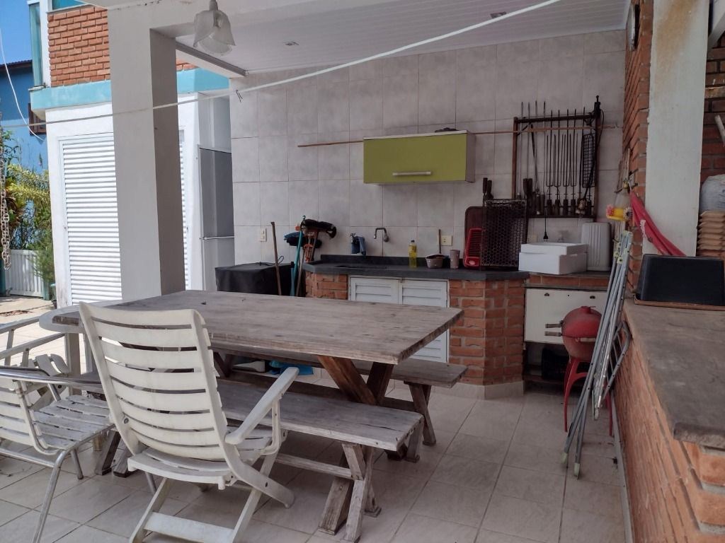 Casa alto padrão à venda, por R$ 1.800.000 - maitinga - bertioga/sp