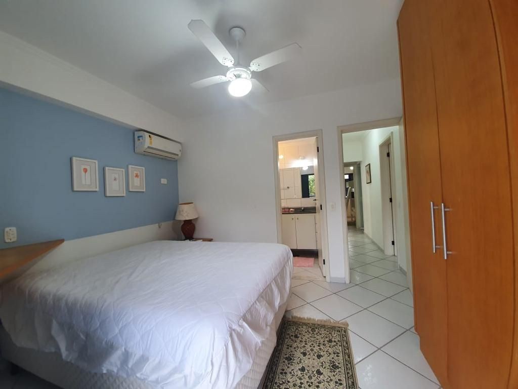Apartamento com 4 dormitórios à venda, 142 m² por R$ 2.800.0