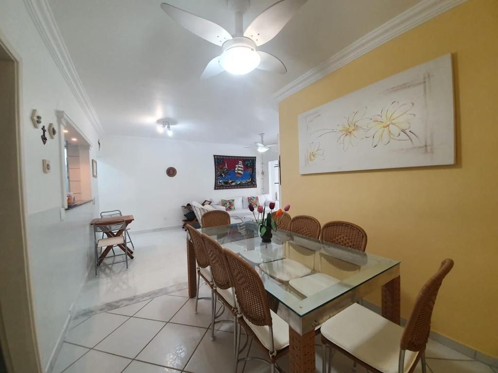 Apartamento com 4 dormitórios à venda, 142 m² por R$ 2.800.0