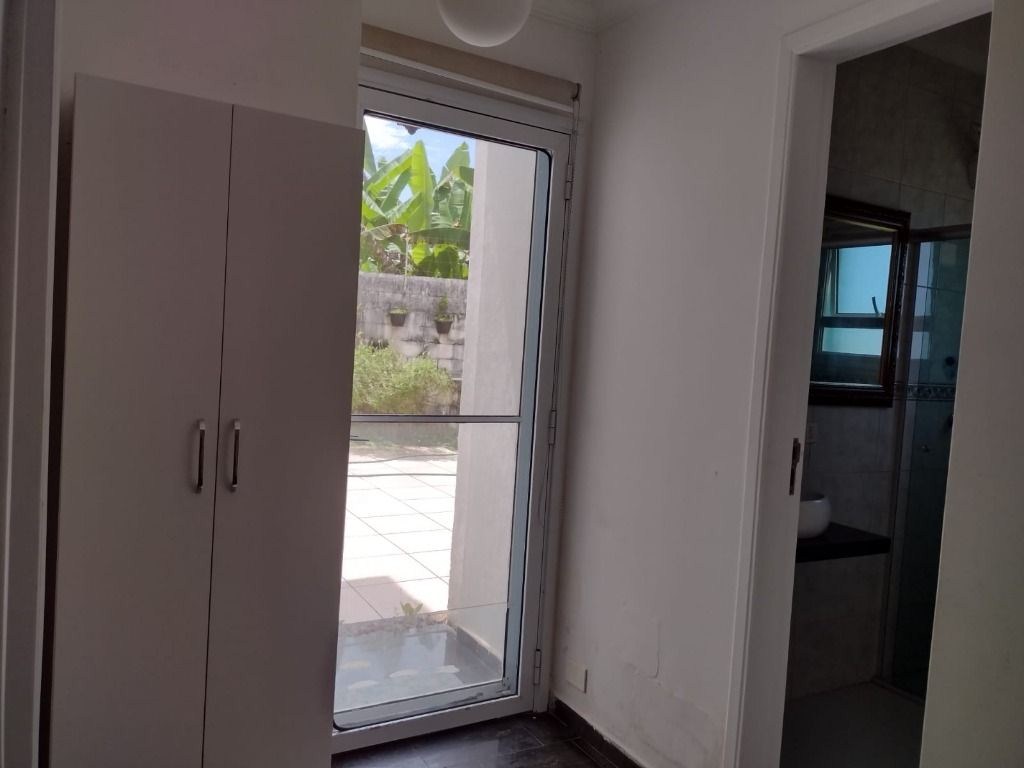 Casa alto padrão à venda, por R$ 1.800.000 - maitinga - bertioga/sp