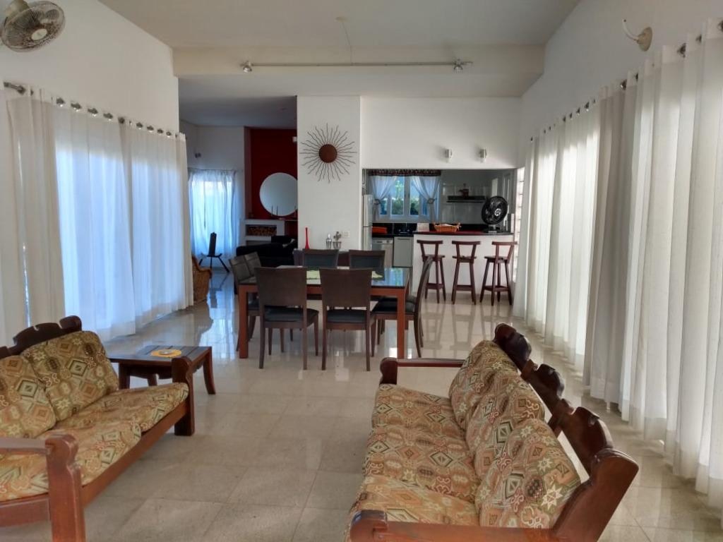 Casa com 5 dormitórios à venda, 360 m² por R$ 2.650.000 - maitinga - bertioga/sp.