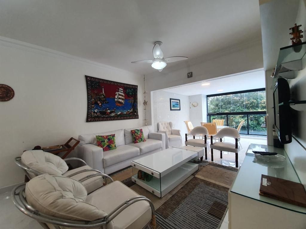 Apartamento com 4 dormitórios à venda, 142 m² por R$ 2.800.0