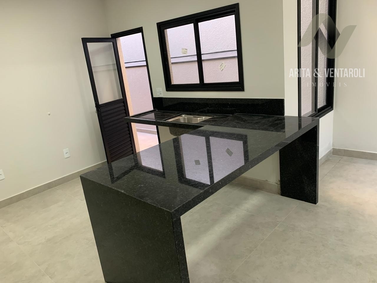 Casa, 3 quartos - Foto 1