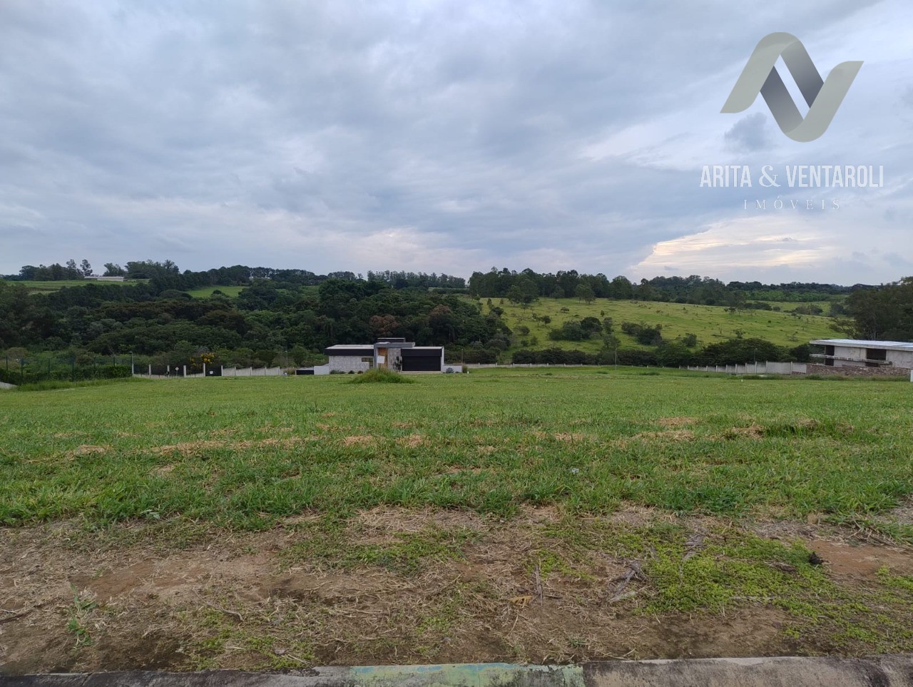 Terreno, 1040 m² - Foto 2