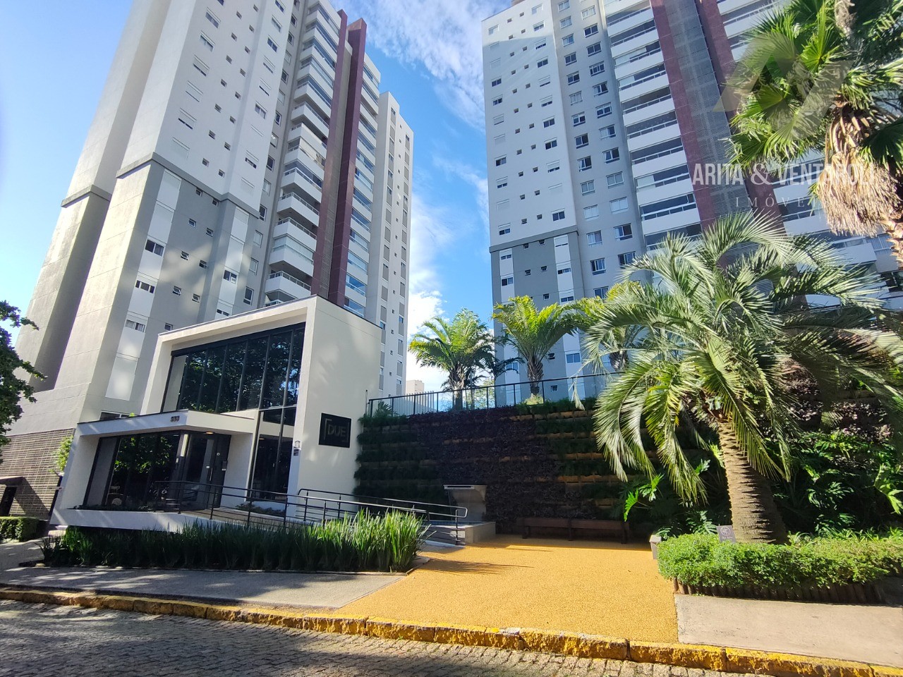Apartamento, 4 quartos, 128 m² - Foto 1