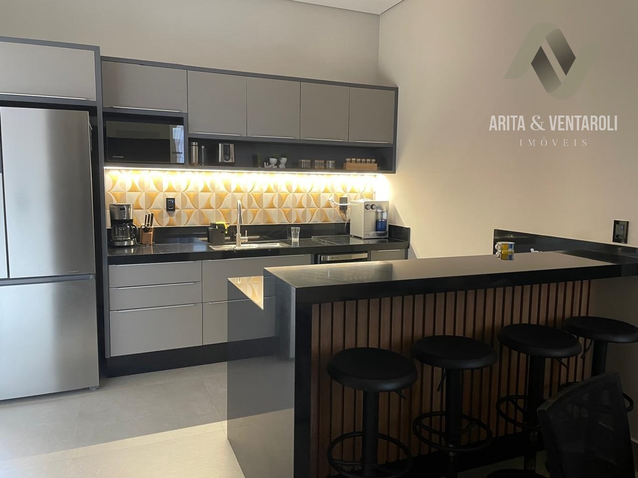 Casa, 3 quartos, 191 m² - Foto 3