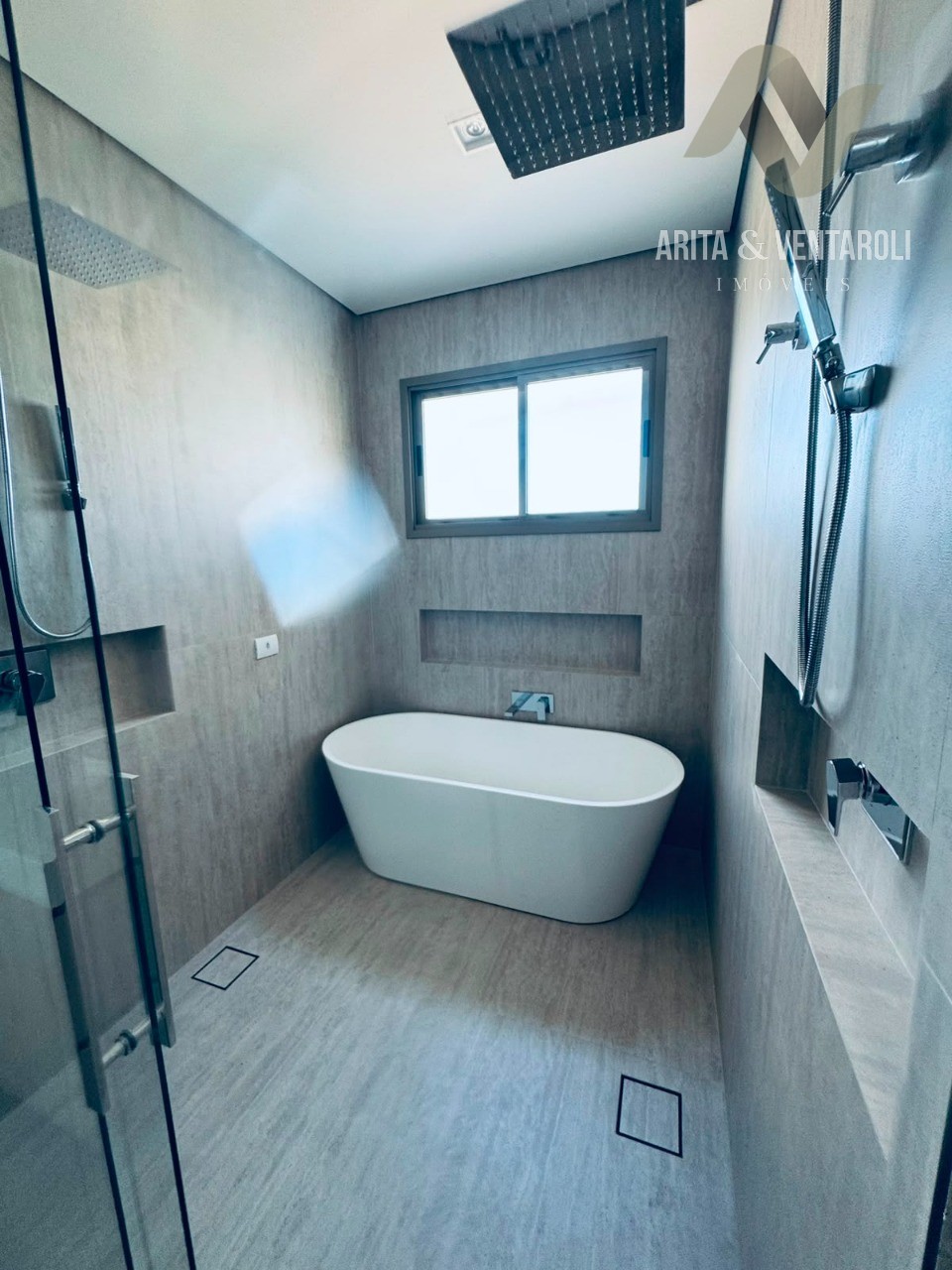 Casa, 4 quartos, 335 m² - Foto 31