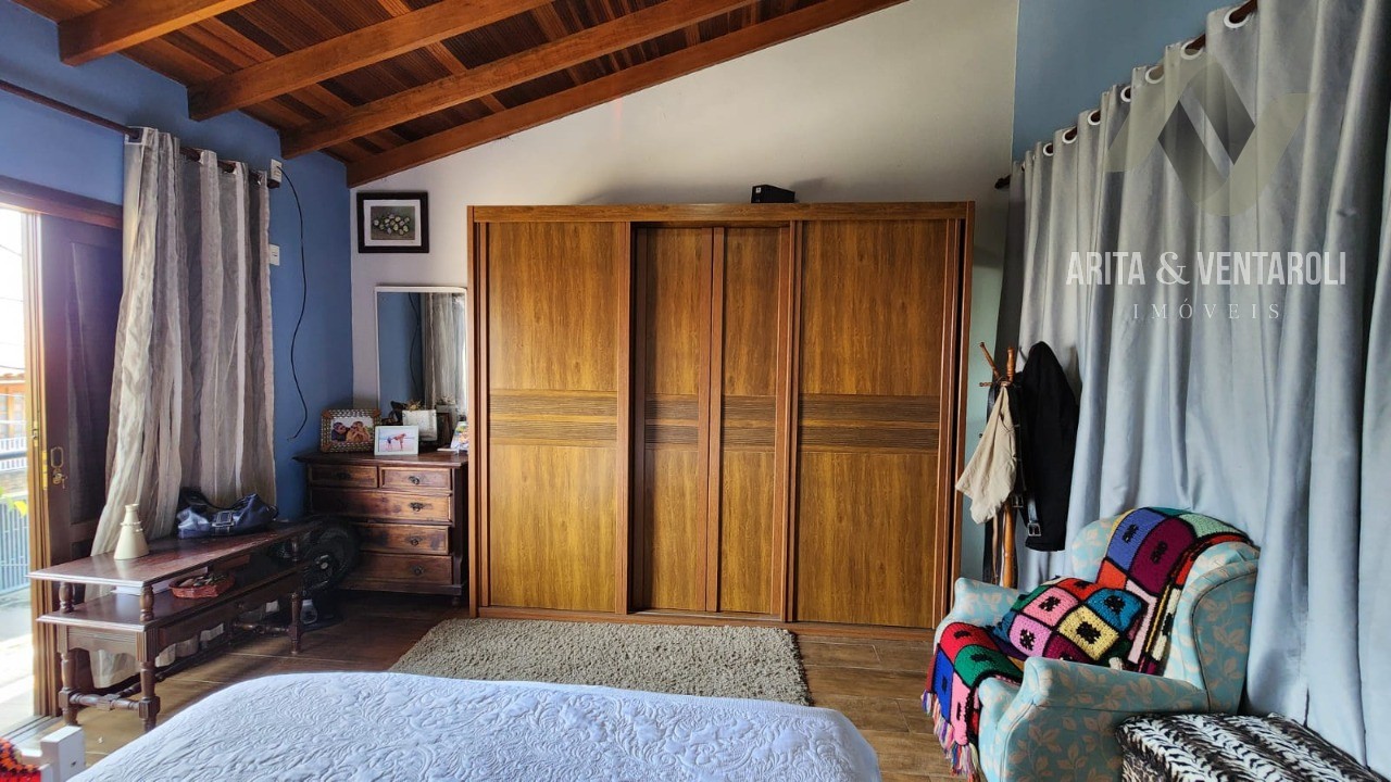 Casa, 5 quartos, 250 m² - Foto 33