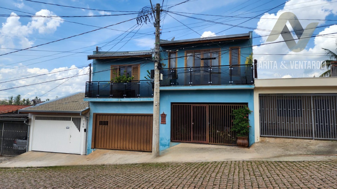 Casa, 5 quartos, 250 m² - Foto 1