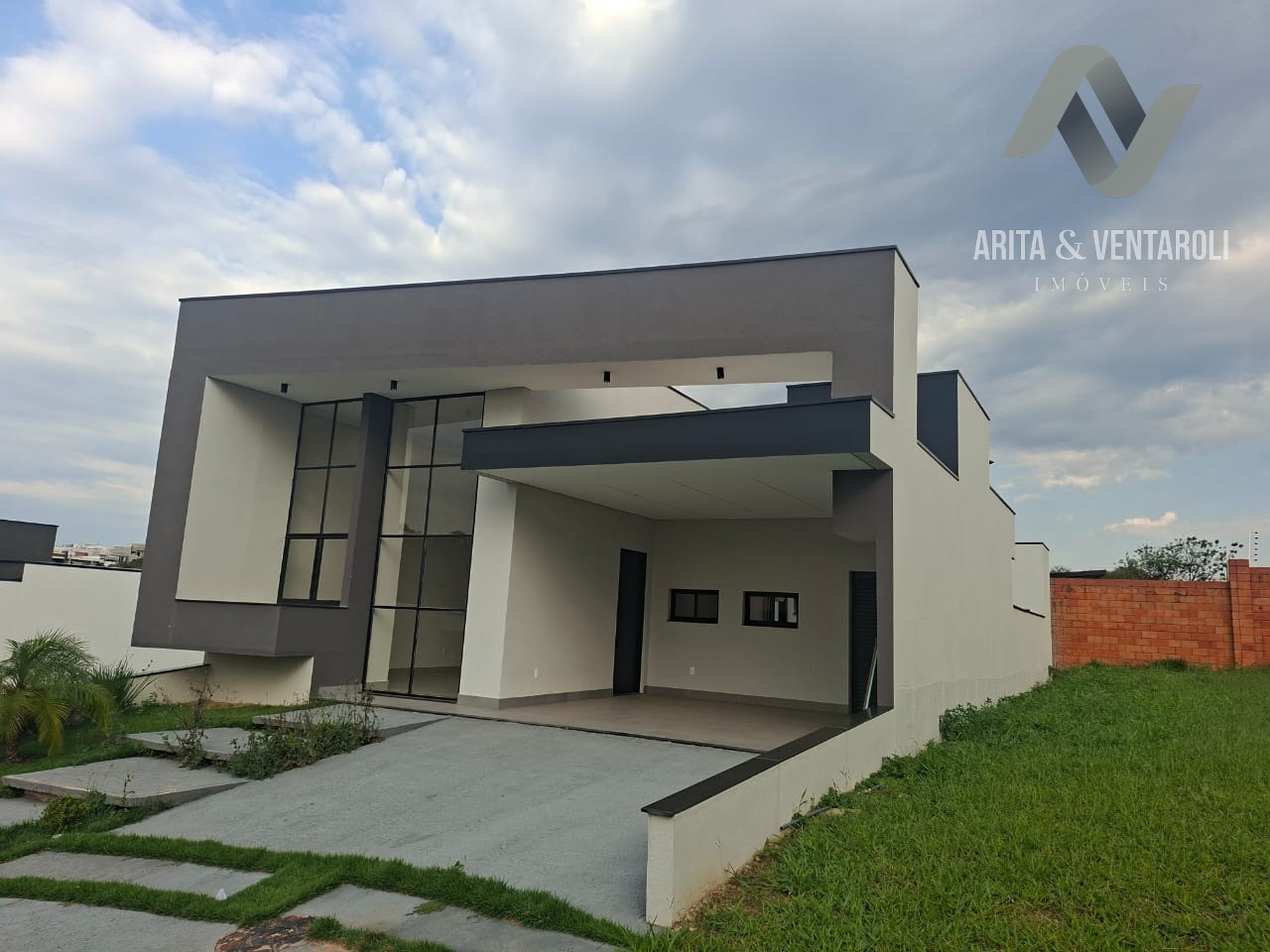 Casa, 3 quartos, 175 m² - Foto 1