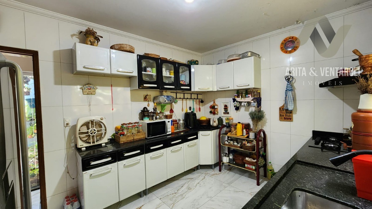 Casa, 5 quartos, 250 m² - Foto 16