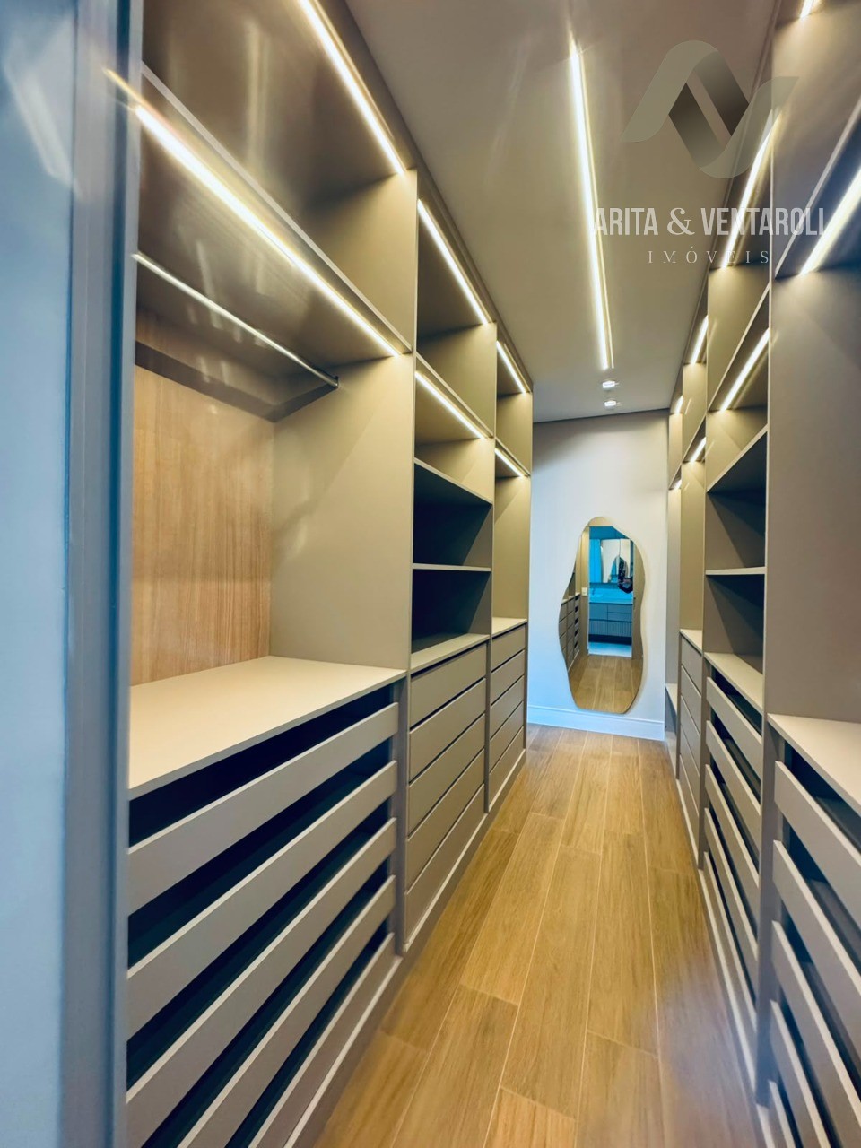 Casa, 4 quartos, 335 m² - Foto 33