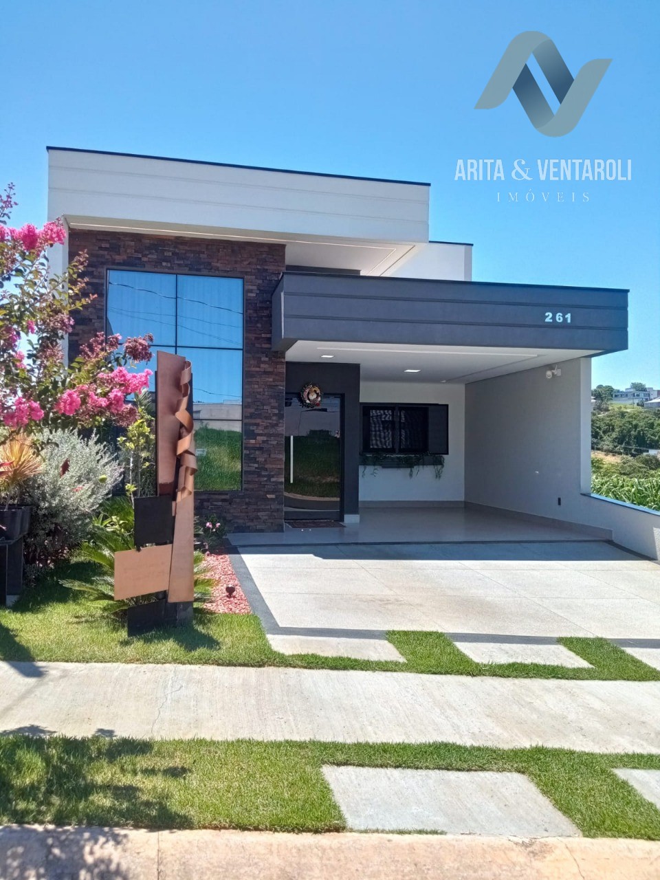 Casa, 3 quartos, 139 m² - Foto 1