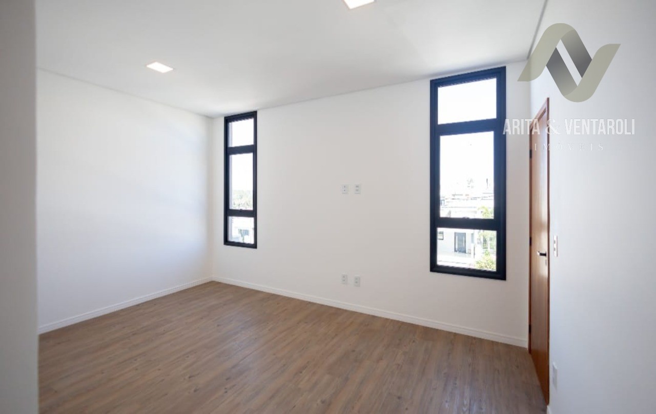 Casa, 3 quartos, 220 m² - Foto 30