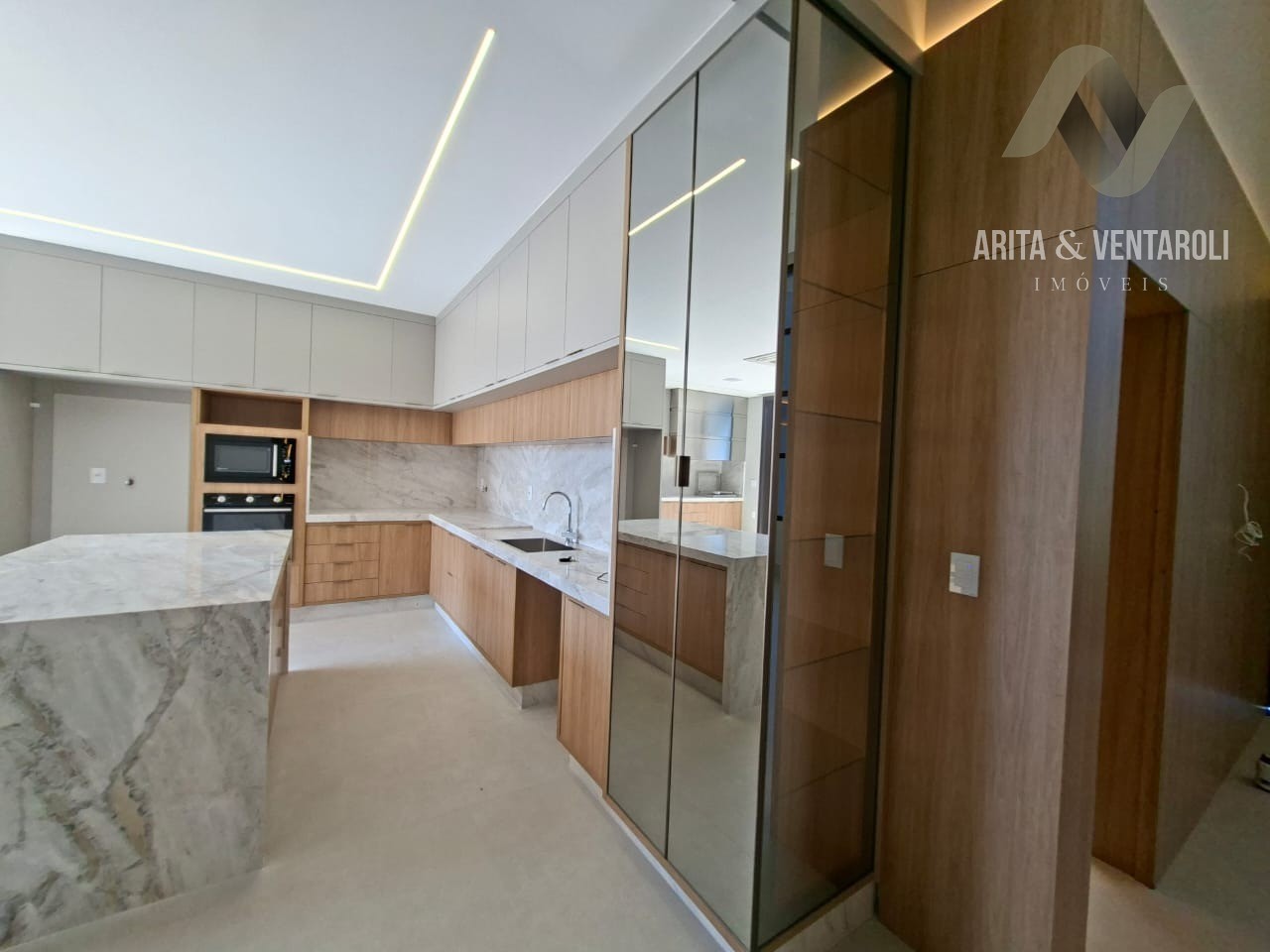 Casa, 3 quartos, 208 m² - Foto 32