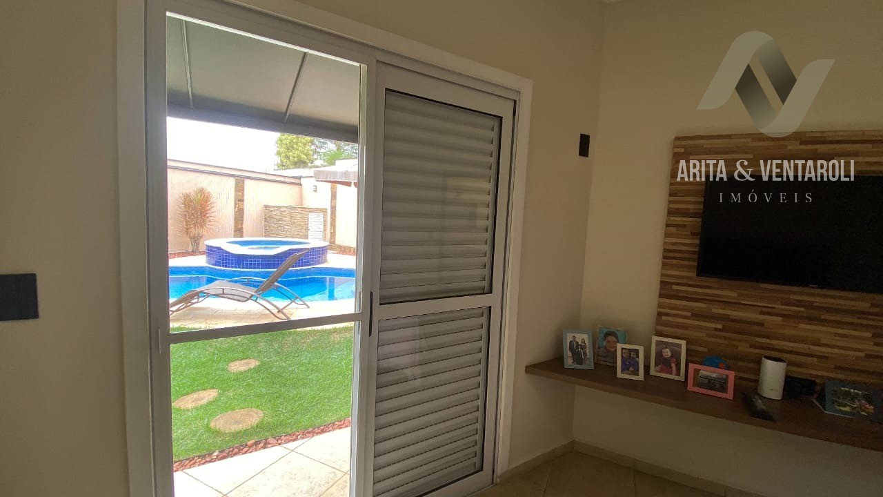 Casa, 4 quartos, 290 m² - Foto 21