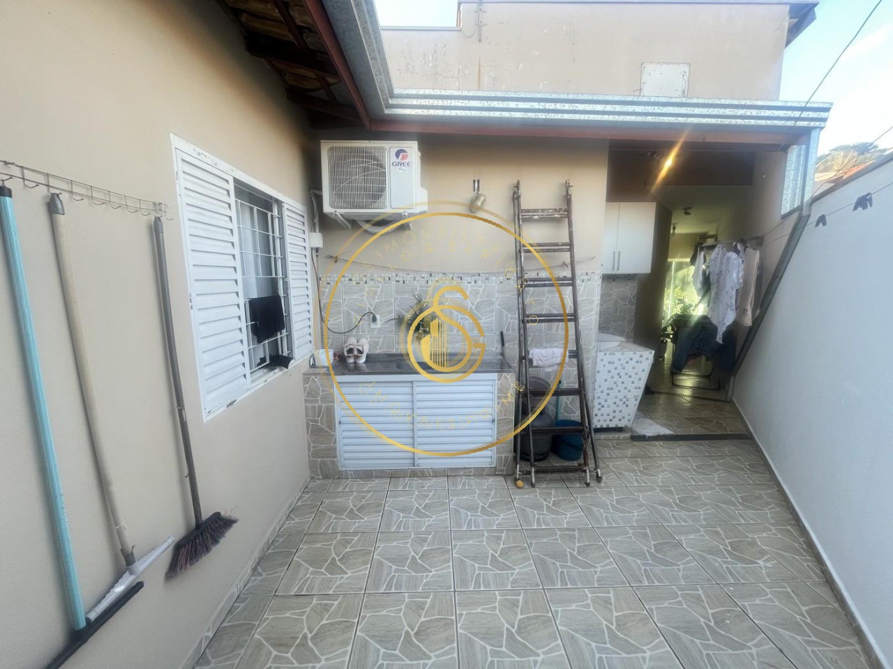 Excelente casa reformada para venda no bairro jardim arco ír